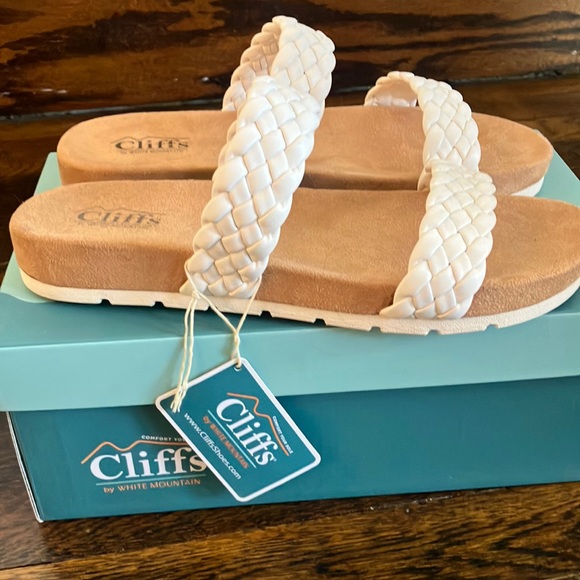 Cliffs by White Mountain Braided Slide Sandals - Picture 2 of 5